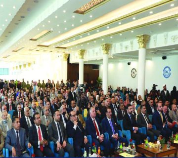 حضور عميد المعهد في مؤتمر كلية التراث1