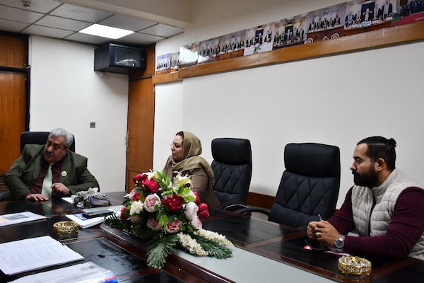 زيارة الفريق الوزاري 24-12 (4)